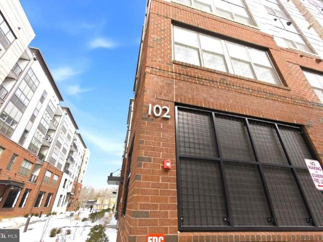 102 Saint Ives Place # 307