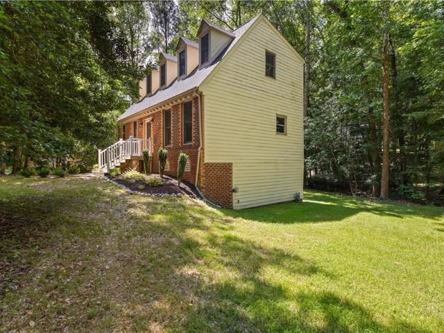 102 Sharps RD