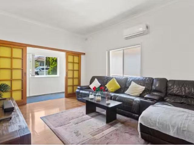 102 Shellharbour Road, Port Kembla House for rent Listed by N.