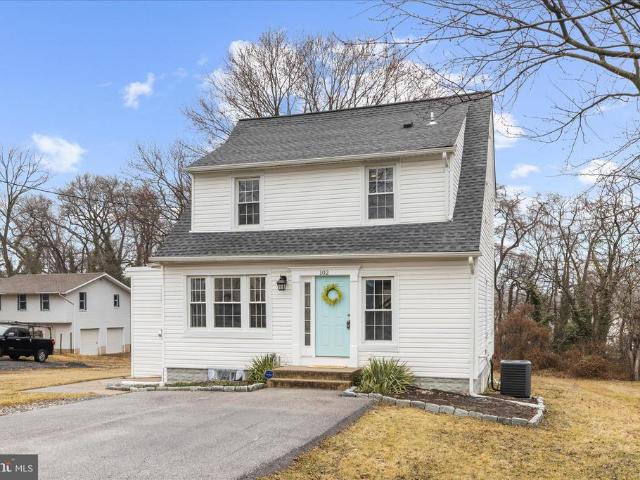 102 Poplar Avenue