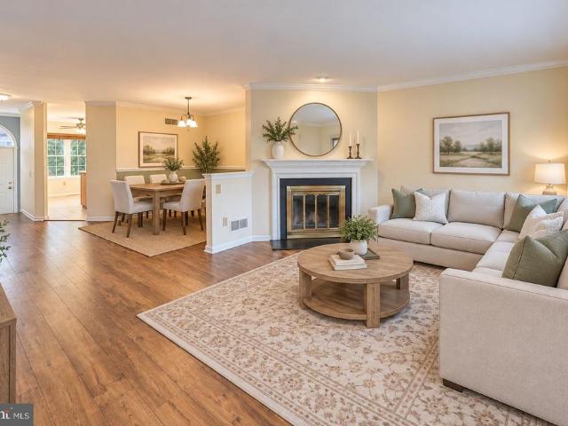 102 Poplar Court
