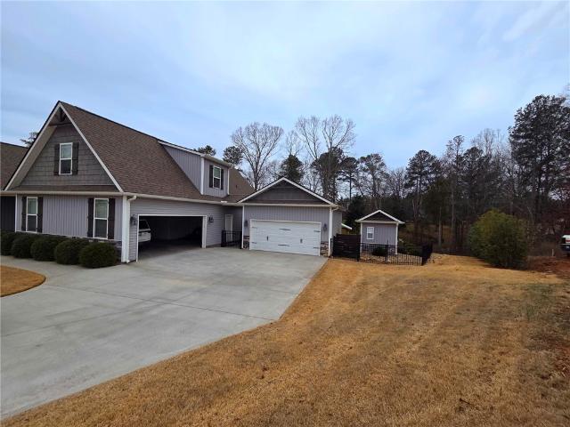 102 Pawleys Court