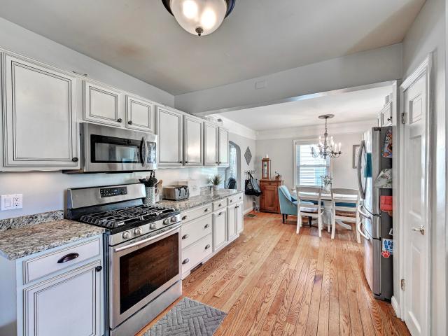 102 Pleasant Ridge Avenue