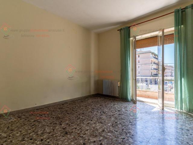 102 quadrilocale 124mq