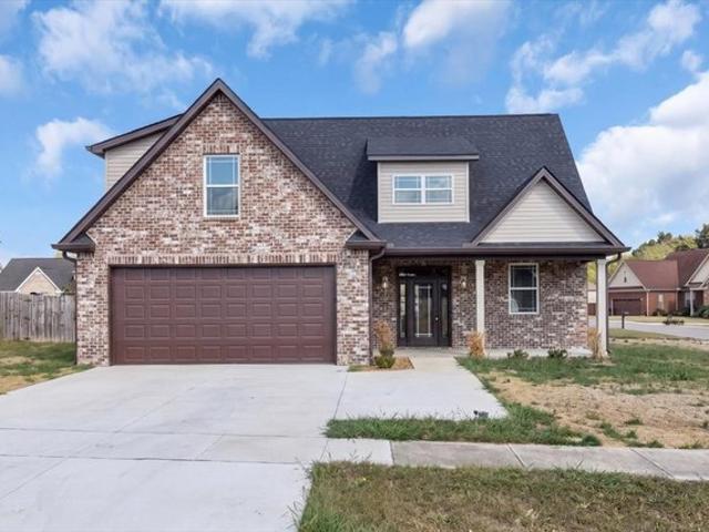 102 Riley Creek Rd, Tullahoma, TN 37388