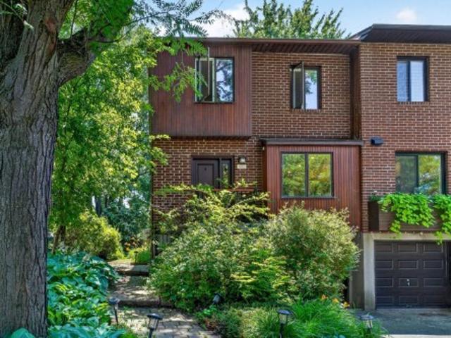 102 Rue William Paul, Montréal Verdun/Île Des Soeurs, QC, H3E 1R6 house for sale | Listing ID 25884 | Royal LePage