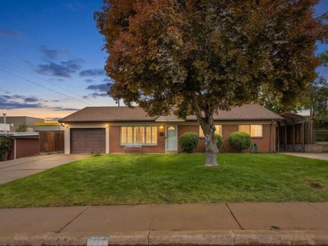 102 W 1550 N, Sunset, UT 84015