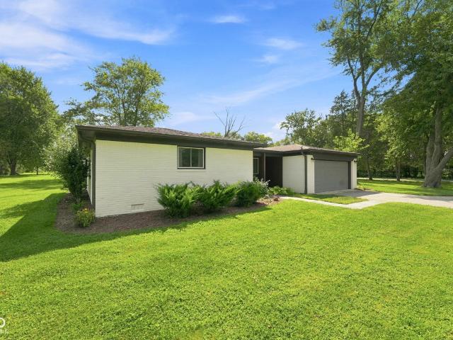 102 Waterman Drive