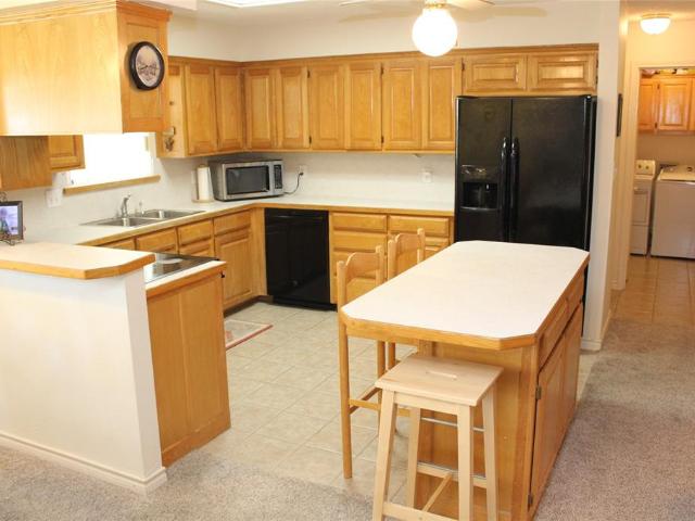 102 Wasco Cove