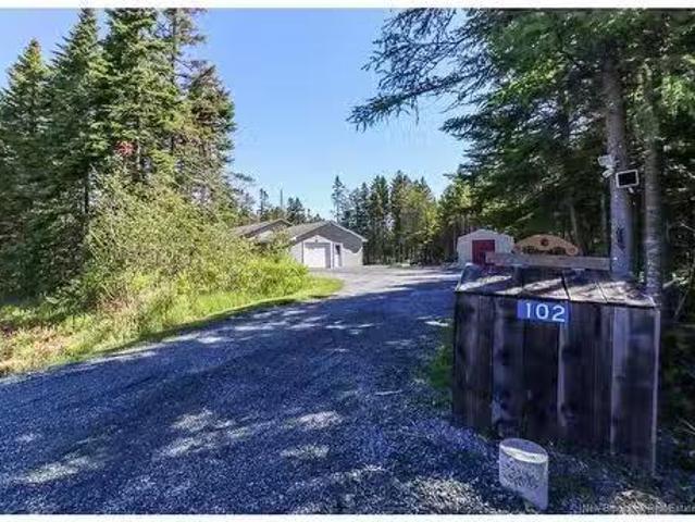 102 Wetmore Creek Rd, Musquash, NB, E5J 2L4 house for sale.
