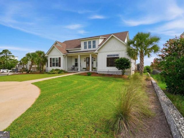102 Talahi Lane