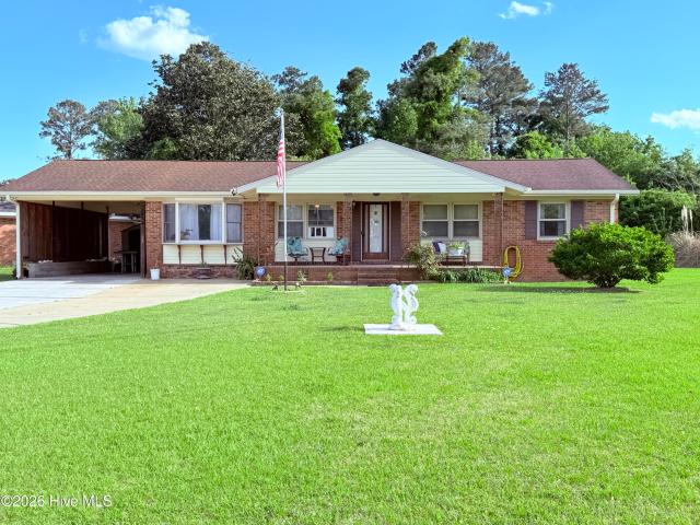 102 Yorkshire Drive