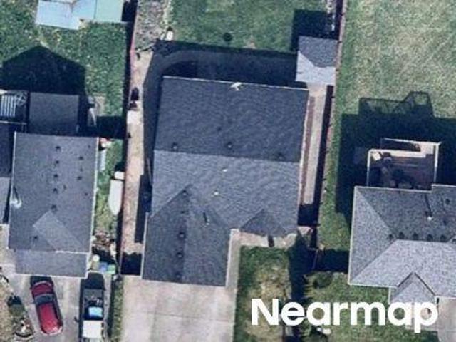102nd Pl NE