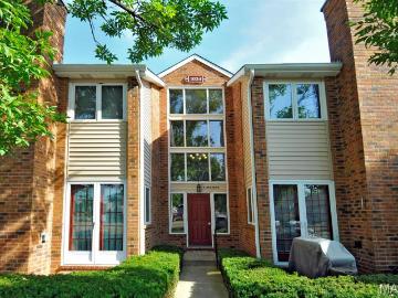 1034 Alpine Ridge Dr, Unit G5, Ballwin, MO 63021 | MLS #26020