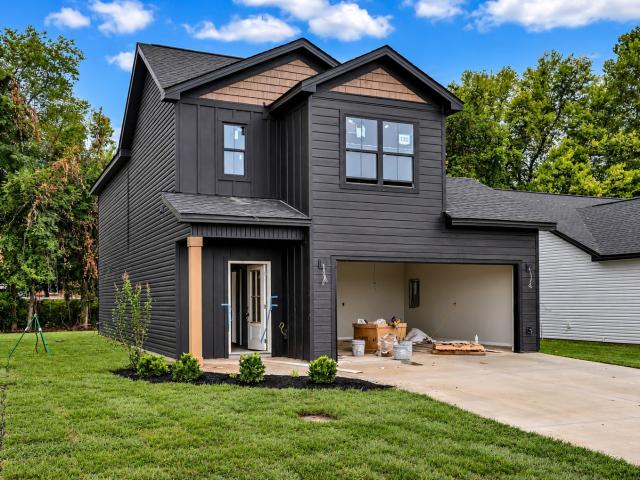1034 Cadence Ct