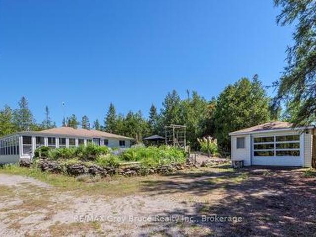 1034 Dorcas Bay Road, Northern Bruce Peninsula, ON, N0H 2R0 house for sale | Listing ID X13159 | Royal LePage