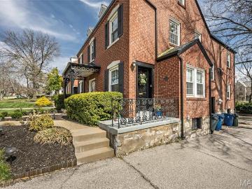 1034 E Linden Ave, Richmond Heights, MO 63117 | MLS #26017