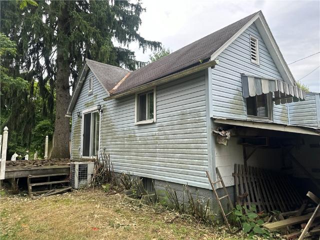 1034 Logan Rd