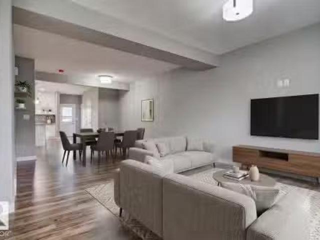 10359 149 Street, Edmonton, AB, T5P 1L4 house for sale List.