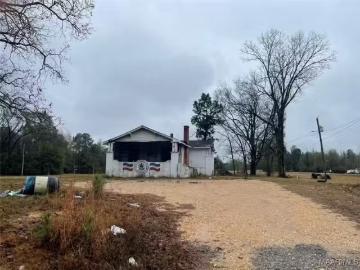 10359 US HIGHWAY 80 E, TUSKEGEE, AL 36083