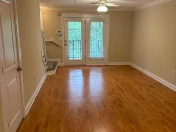 1035 Barnett Shoals Road 424