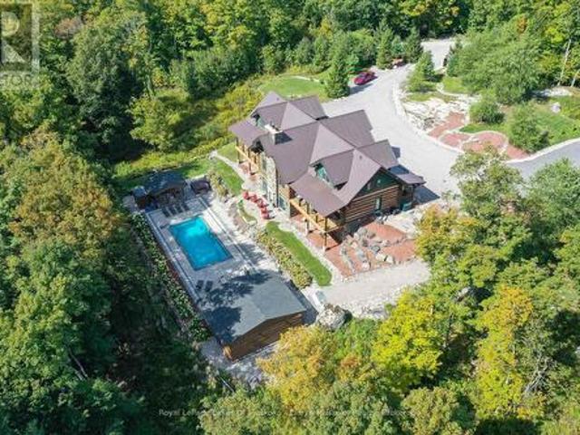 1035 Breezy Point Road, Muskoka Lakes. Wood Muskoka Lakes, ON, P0C 1M0 Luxury House for sale | Listing ID X13848 | Royal LePage Carriage Trade Luxury Properties