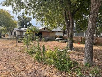 1035 Dakota St, San Antonio, TX 78203 | MLS #1824