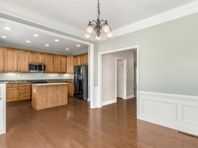 1035 E Paces Lane NE, Atlanta, US, GA