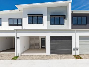 10/35 Sickle Avenue, Hope Island, QLD 4212
