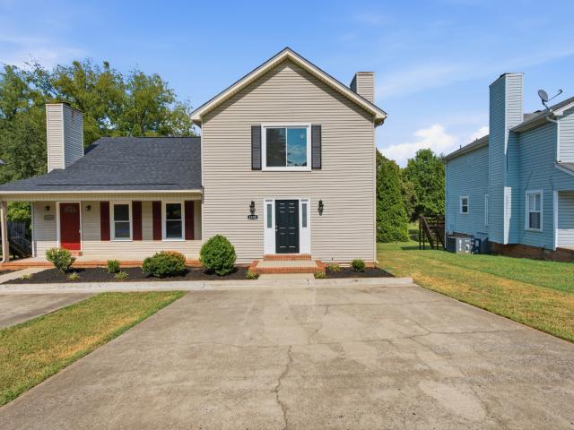 1035 Silver Point Dr