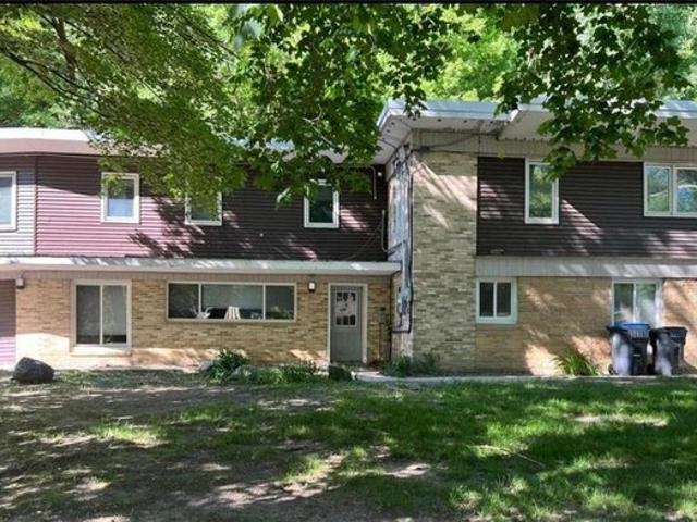 1035 Thompson Ravine Rd, Mankato, MN 56001