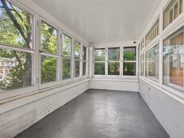 1036 Dickinson Street