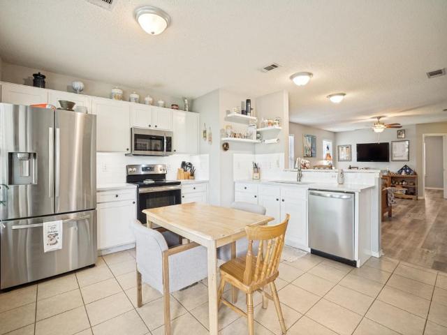 1036 Summit Drive