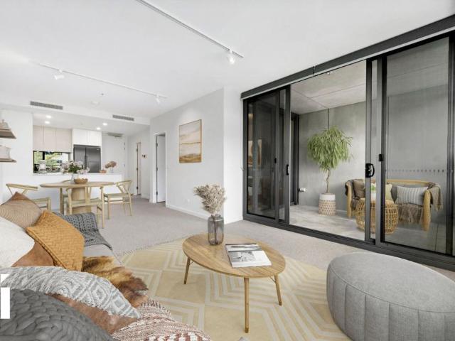 103/71 Constitution Avenue, Campbell