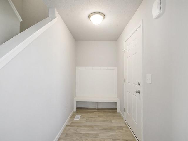 1037 Foxglove Avenue