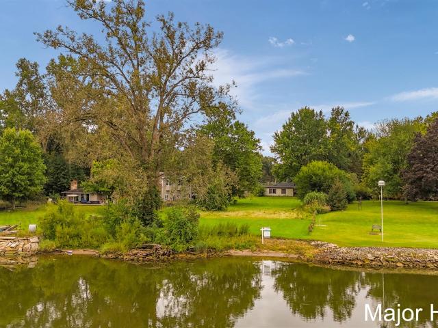 10383 N Cedar Drive