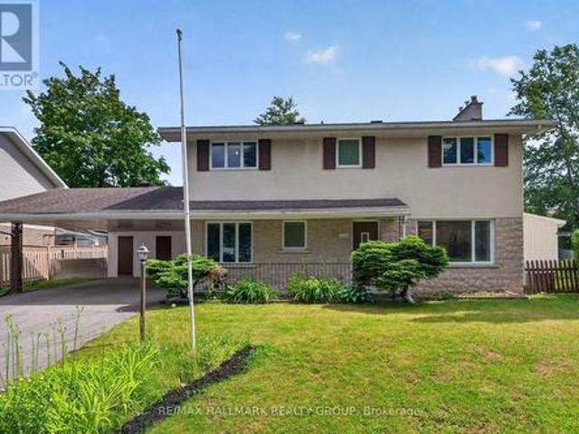 1038 Arnot Road, Ottawa, ON, K2C 0H4 house for sale | Listing ID X13622 | Royal LePage