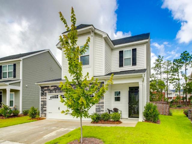 1038 Ashcroft Circle