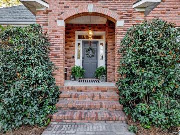 Cahaba Hills, Leeds city, Jefferson County, Alabama, Alabama, USA