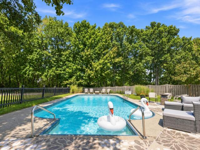10391 Stablehand Drive