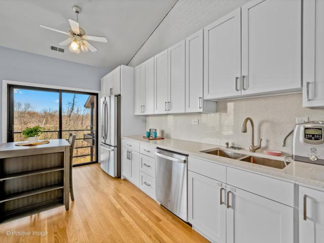 1039 Deerfield Place # 1039