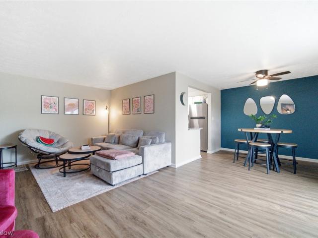 10301 Lake Avenue 521
