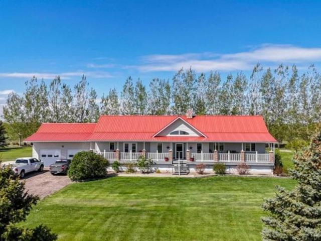 103036 Rng Rd 161, Rural Taber, M. D. Of, AB, T1G 2E1 house for sale | Listing ID A2272 | Royal LePage
