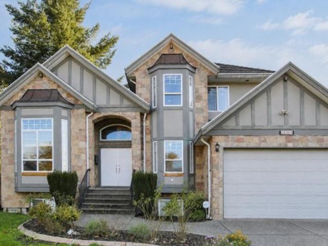 10304 Street, Surrey, BC, V3T 2Z4 house for sale | Listing ID R3158 | Royal LePage