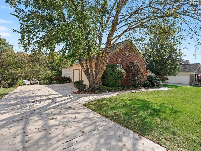 10306 Meadow Glen Drive