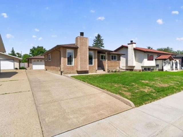 10308 Avenue, Edmonton, AB, T5X 2G5 house for sale | Listing ID E4495 | Royal LePage