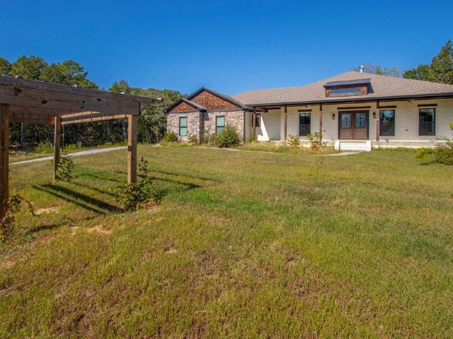 1030 Cadron Settlement Ln