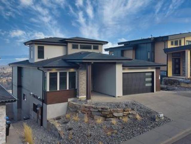 1030 Emslie Street, Kelowna, BC, V1W 0C3 house for sale | Listing ID 10373 | Royal LePage