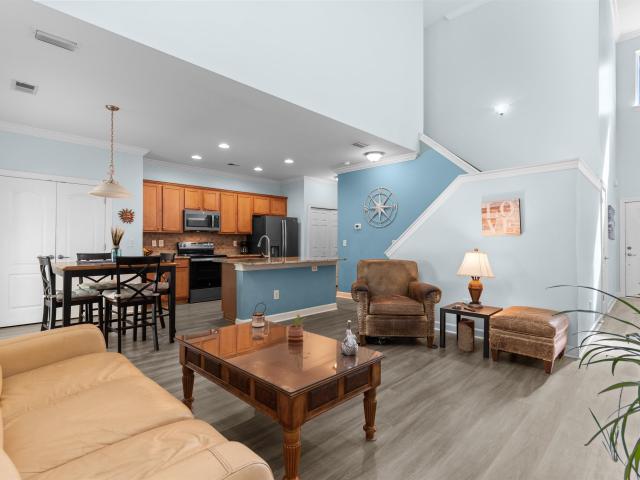1030 Fairway Ln. 1030