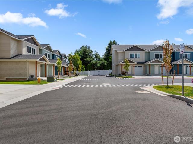 1030 Finch Lane # H1